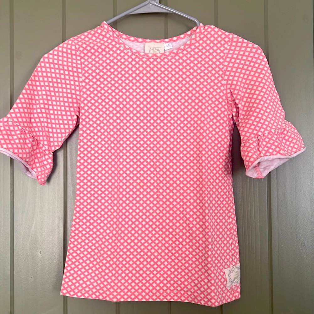 Pink and white top